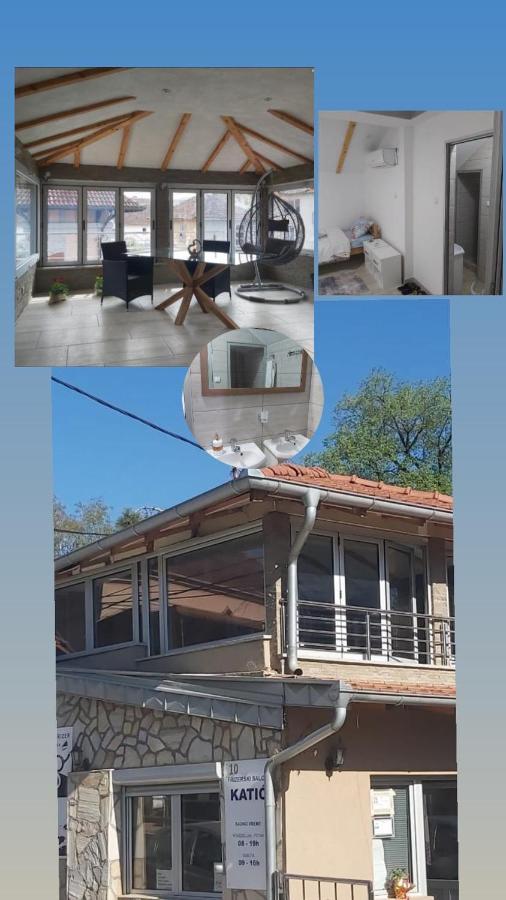 Yugoslavija 2 Centar Apartman Aleksandrovac Kültér fotó
