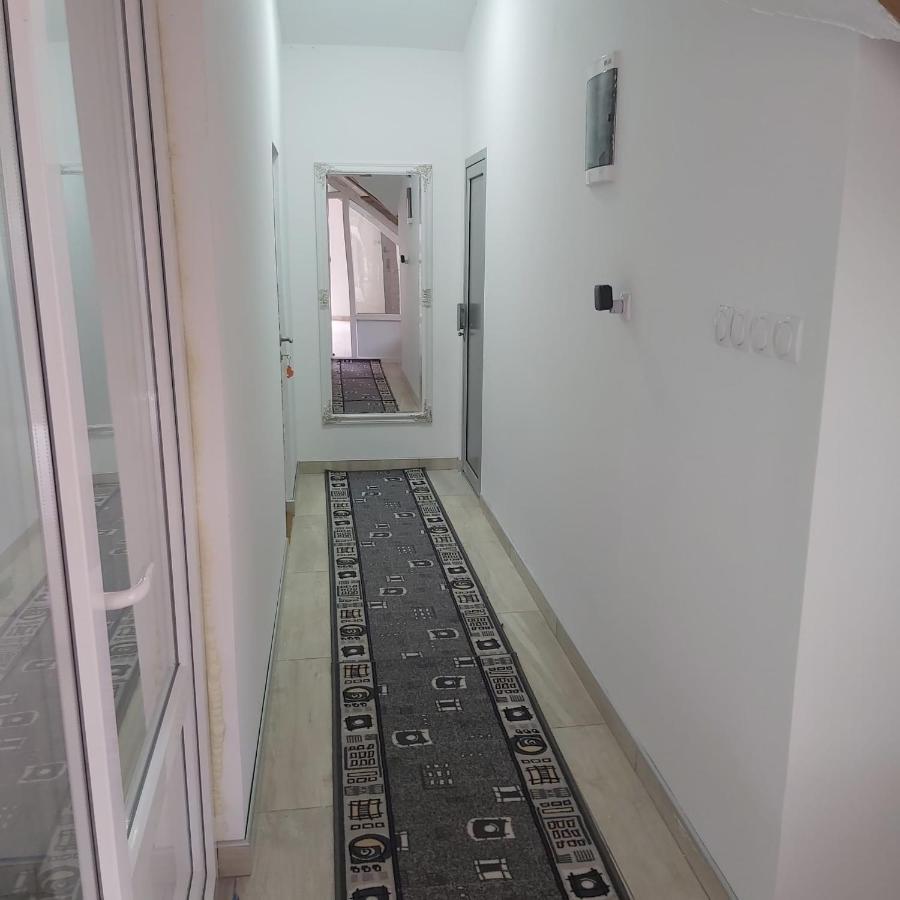 Yugoslavija 2 Centar Apartman Aleksandrovac Kültér fotó